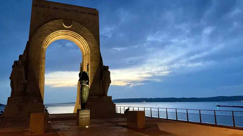 Monument aux morts de l’Armée d’Orient, Corniche Kennedy