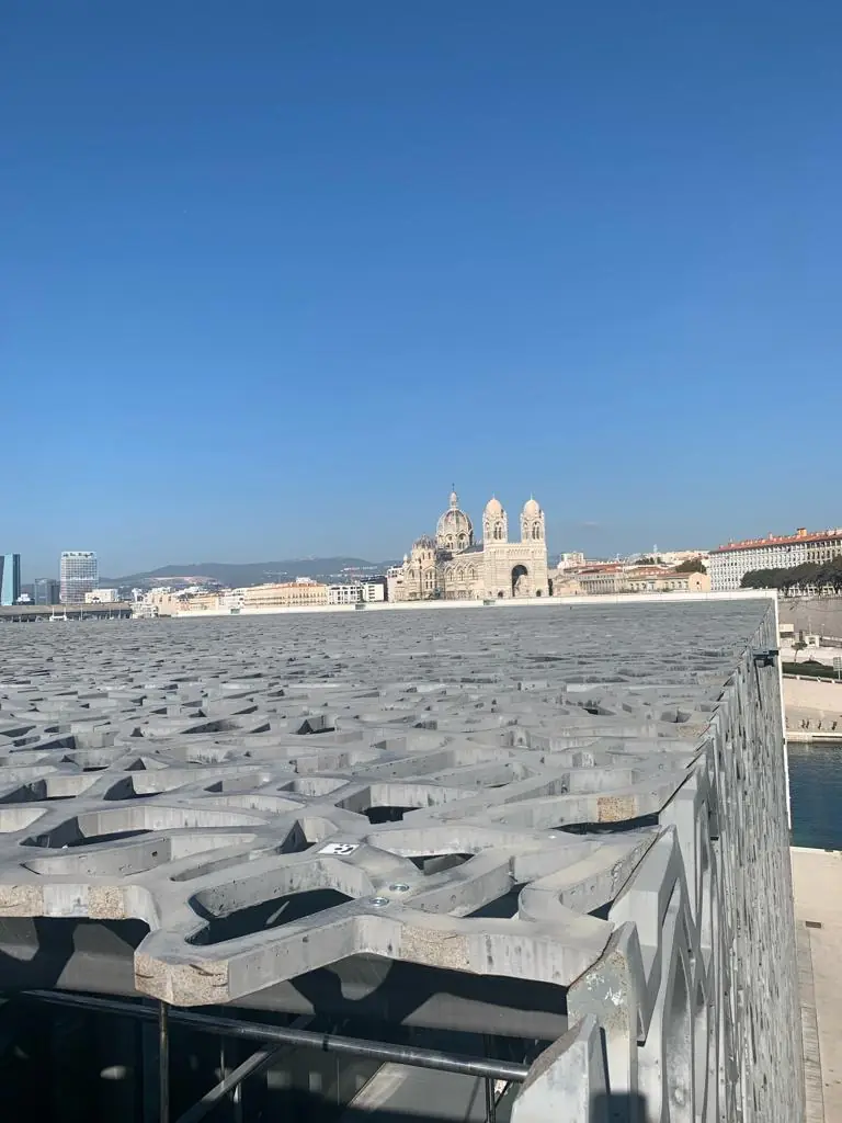 The MuCEM lattice, La Major behind